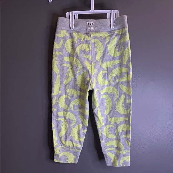 Baby Gap Gray and green toddlers Crocodile Print Bottoms size 2 years - Picture 3 of 4